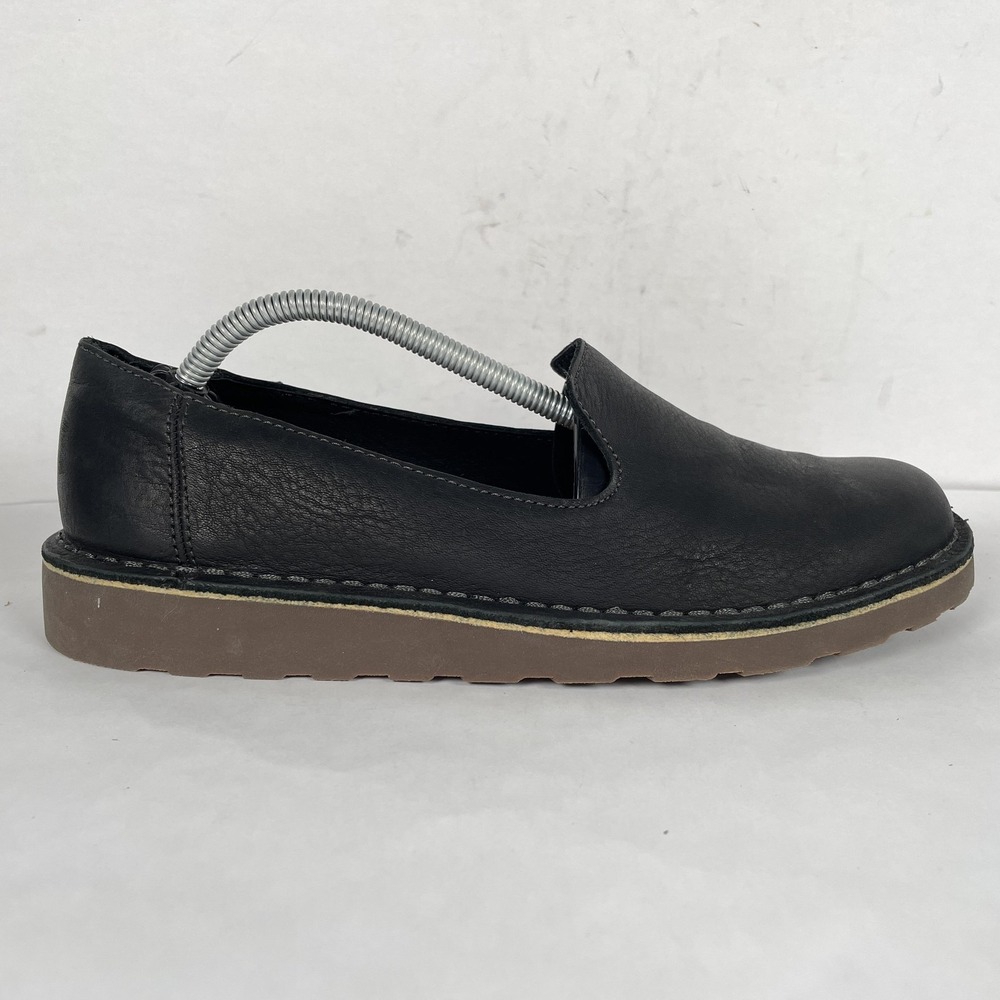 LL Bean Shoes Womens Size 8 M Black Leather Slip On Comfort Loafers Casual Flats